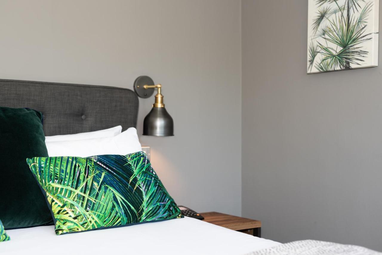 Jersey Arms Hotel Бістер Екстер'єр фото
